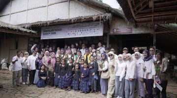 GAKESLAB INDONESIA Peduli Baduy: Wujud Kepedulian Industri Alat Kesehatan Untuk Kesehatan Masyarakat Pedalaman